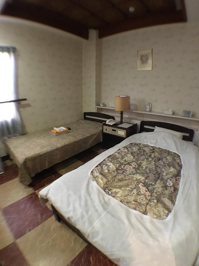 Business Hotel Central 人吉 外观 照片